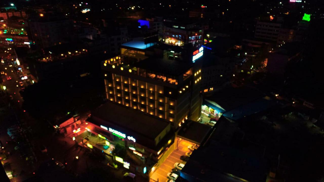 Hotel Blossoms Tiruchirappalli Luaran gambar